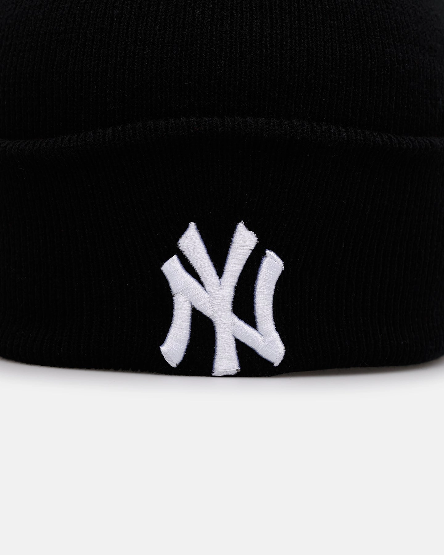 47 Brand New York Yankees Haymaker Cuff Knit Beanie Black/White