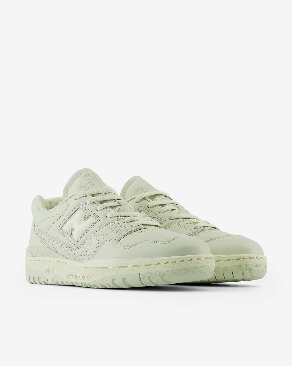 550 'Deep Lichen Green'