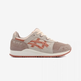 Asics | GEL-LYTE III  { FAWN/SALMON