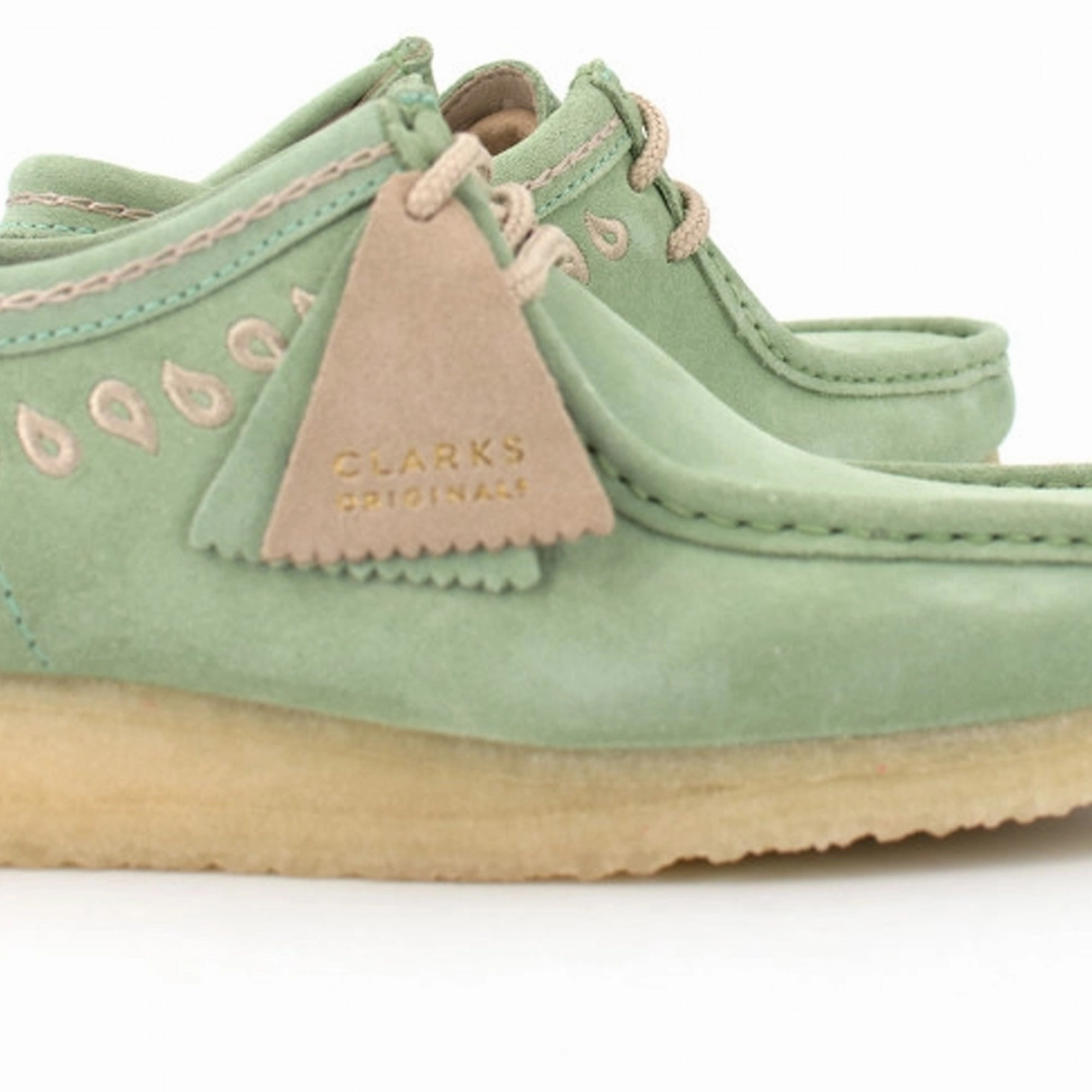 Clarks Originals | WALLABEE  { GREEN