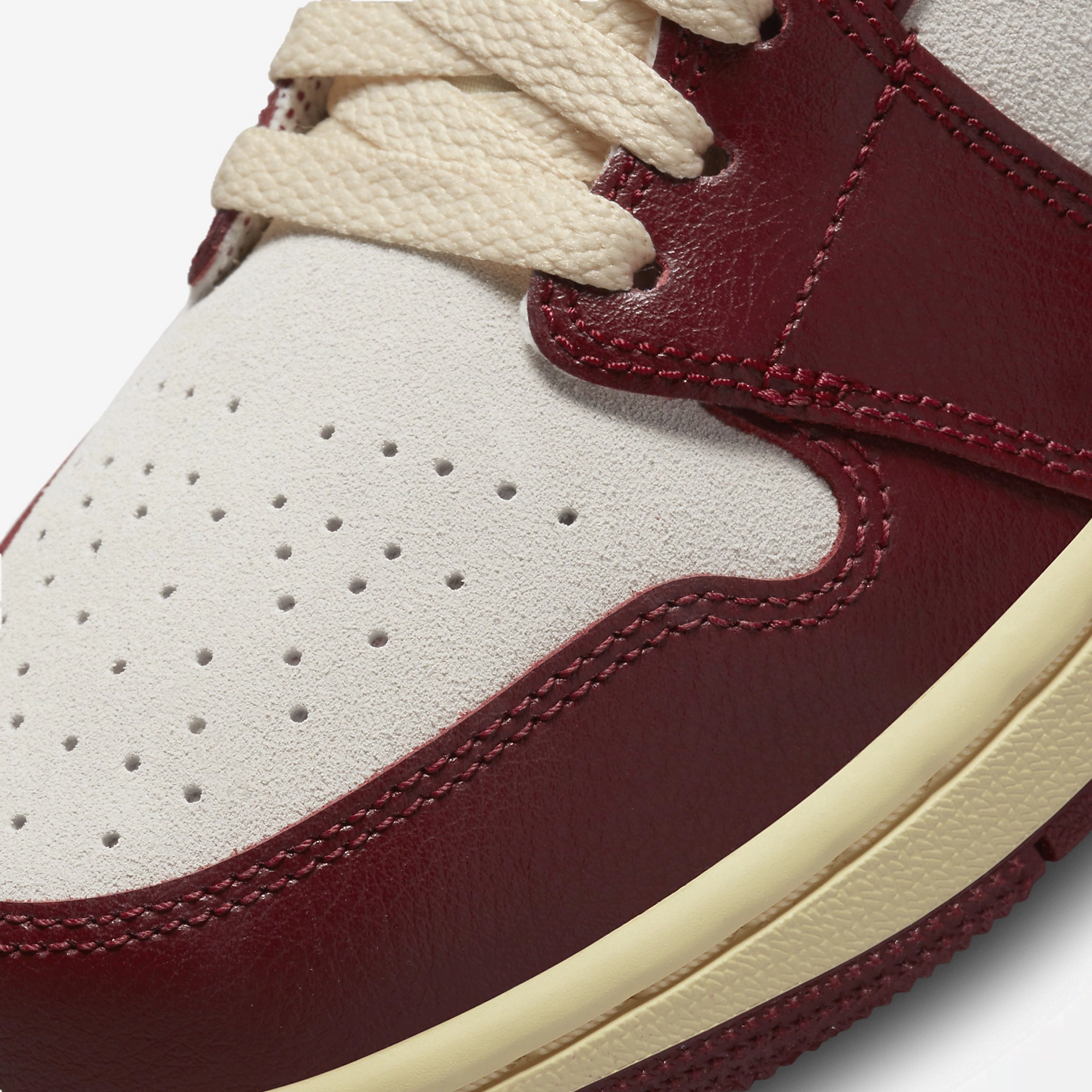 Jordan | AIR JORDAN 1 MID SE  { TEAM RED/UNIVERSITY RED-SAIL-MUSLIN