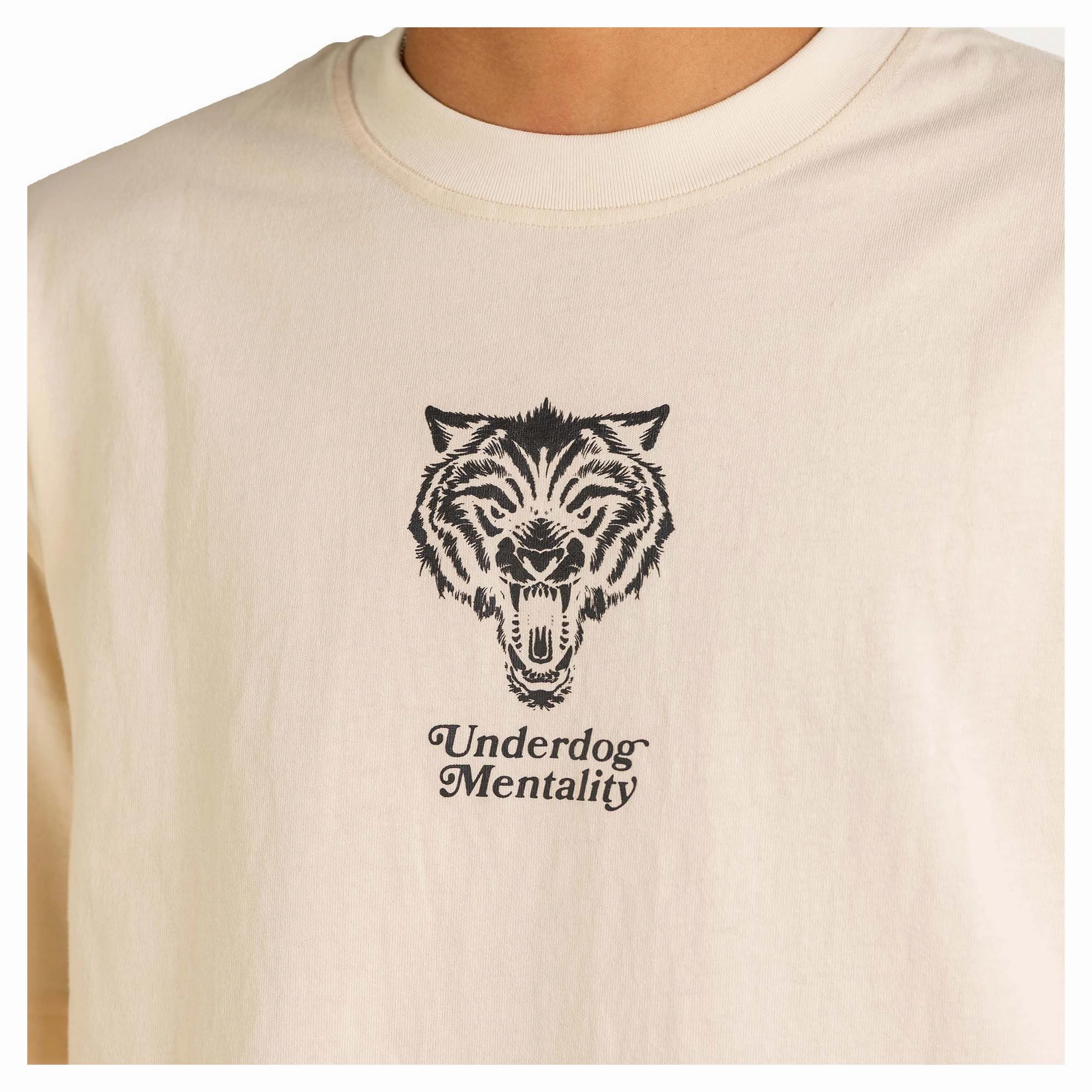 Unisex Everyone Loves An Underdog Tee