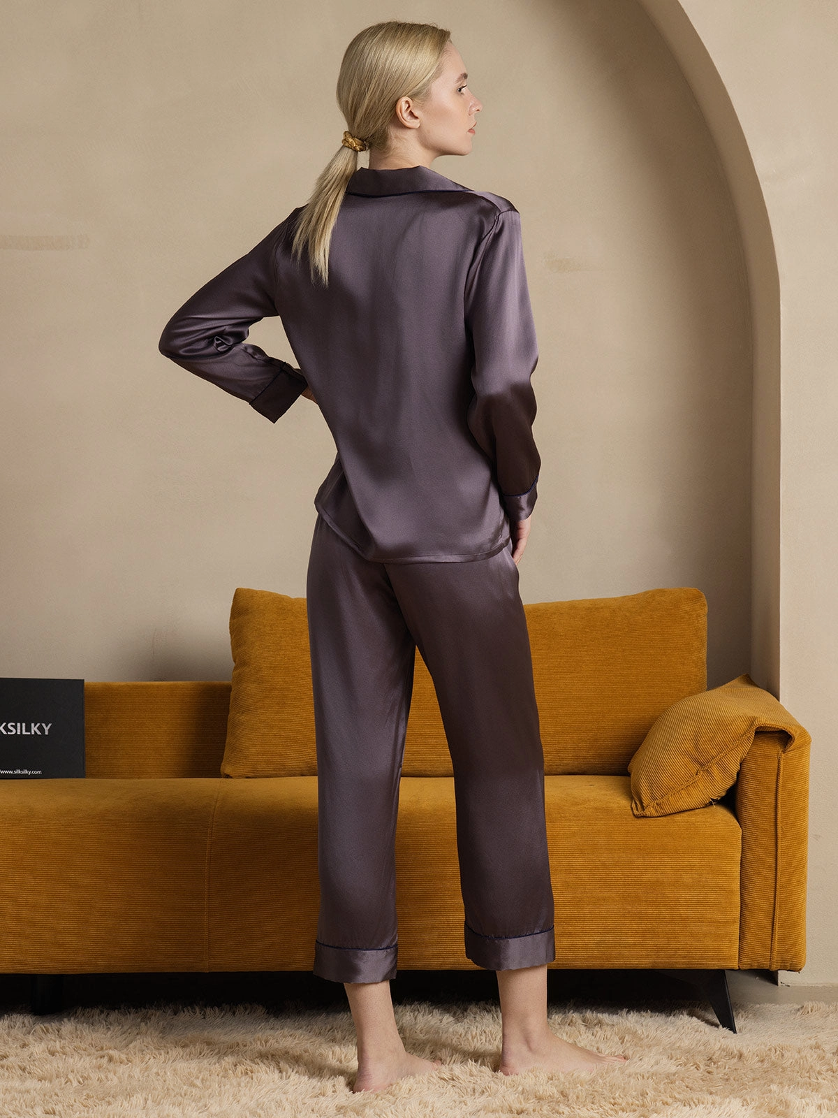 Women's Long Sleeve Pure Silk Pajamas Set